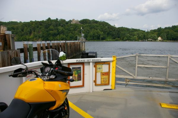 1-V-Strom on river