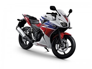 2014-honda-cbr300r-abs