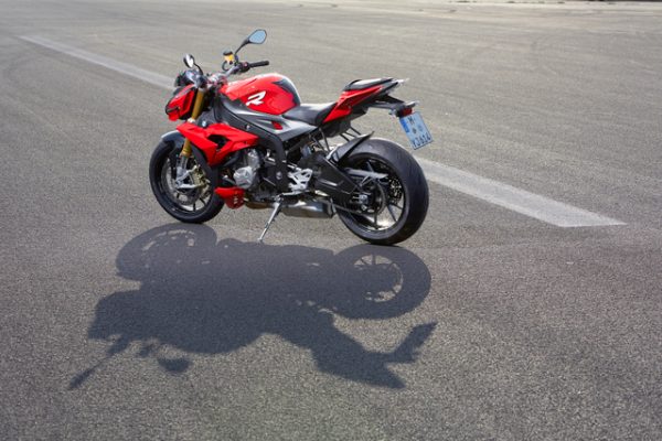 1-S1000R left side wide