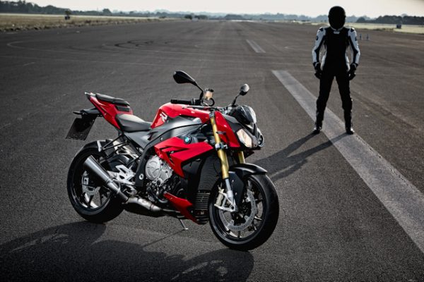 1-S1000R wide