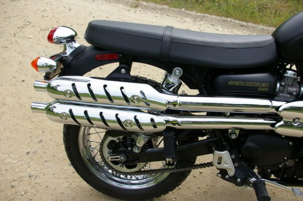 1-Triumph Scrambler - pipes