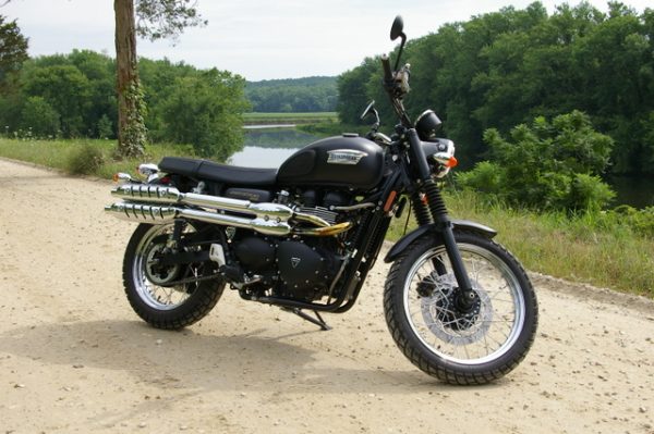 1-Triumph Scrambler - right side