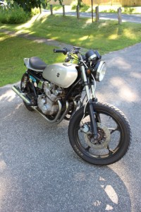 1-1981 Suzuki GS 650 right front vertical