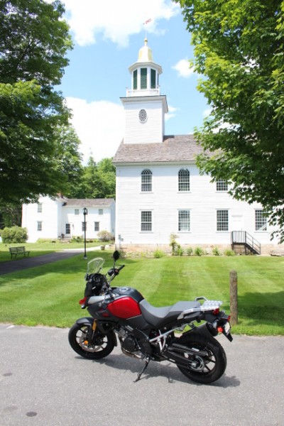 1-V-Strom 1000 with church