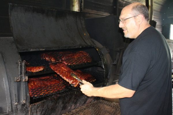 1-Warren Norstein with ribs