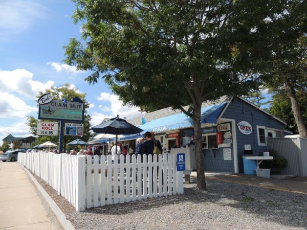 Bob's Clam hut