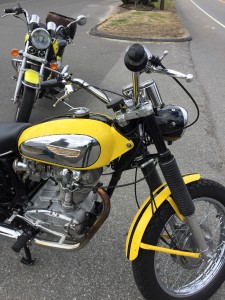 Ducati 450 Jupiter - right right