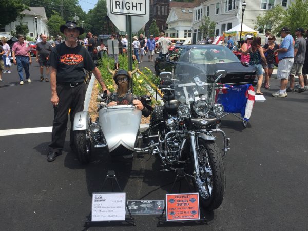 Harley - Sportster with sidecar