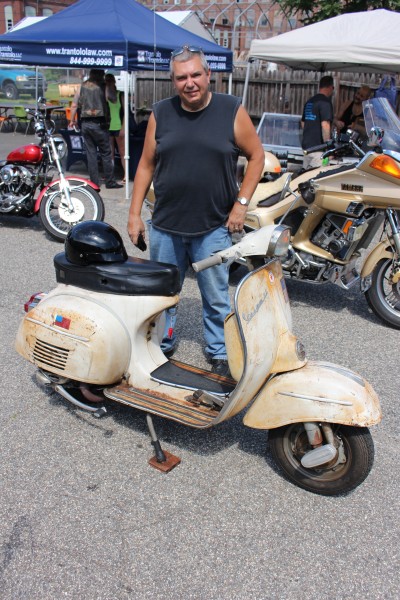 Vespa with Chris Hinze