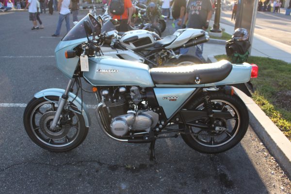 KZ1000