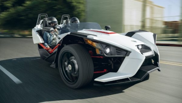 Polaris(R) Unveils New Slingshot(R) 2016 Spring Line-Up (PRNewsFoto/Polaris)