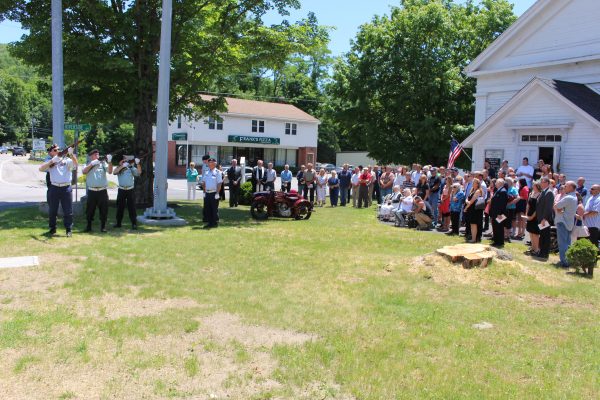 Military honor guard salutes George Yarocki