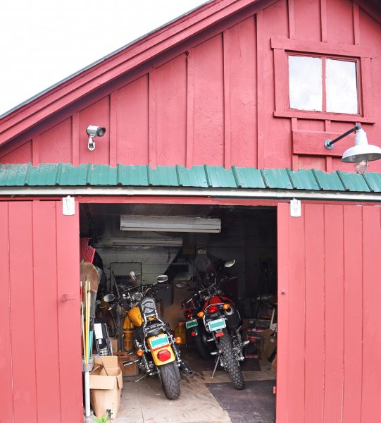 Garge with bikes