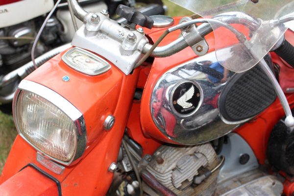 Honda headlamp and tank